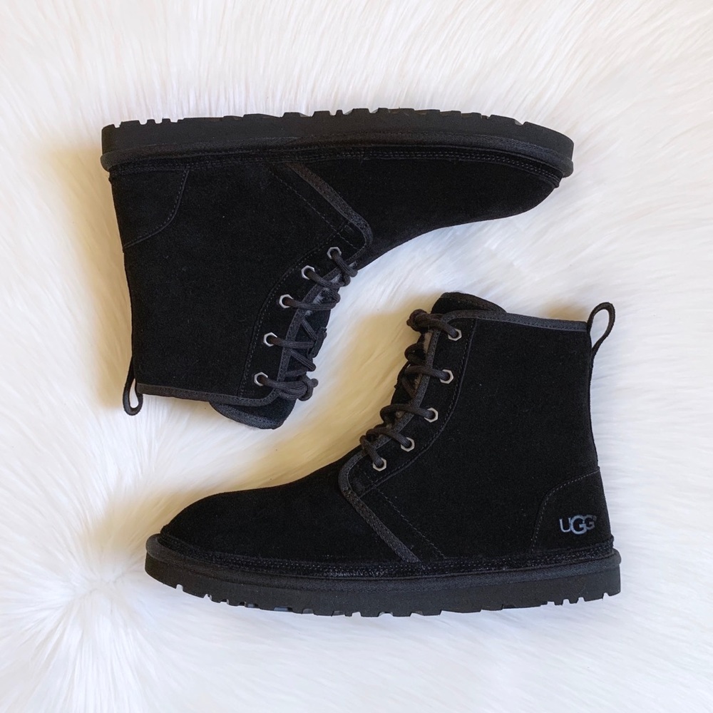 UGG Men’s Harkley Black Lace-Up Ankle Boots - Picture 5 of 8